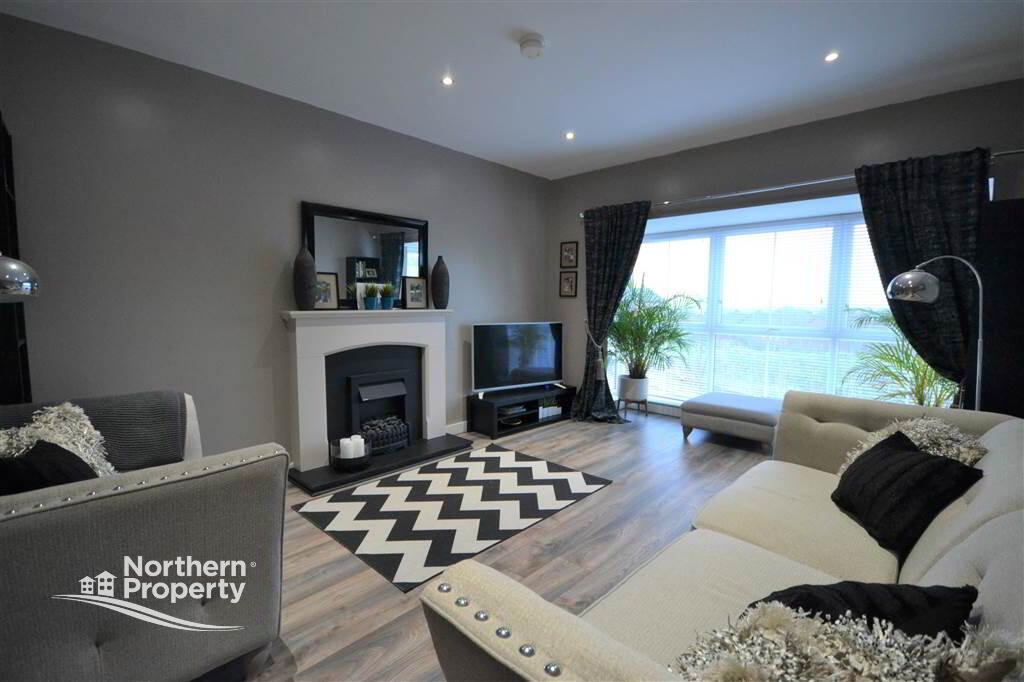 Photo 7 of 21 Lagmore View Lane, Dunmurry, Belfast