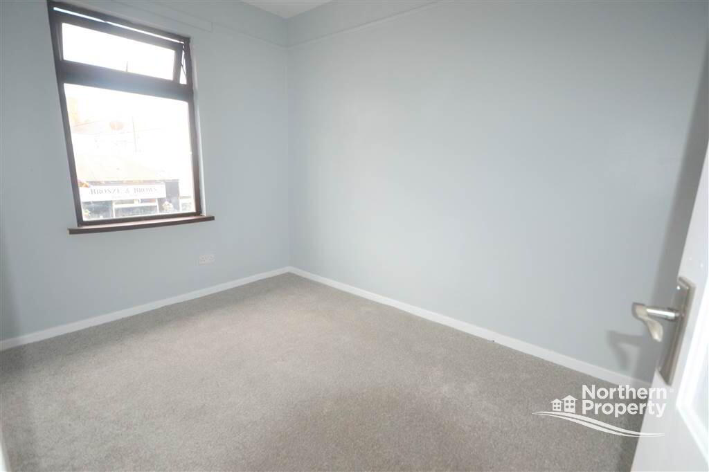 Photo 10 of 44 Beechmount Avenue, Belfast