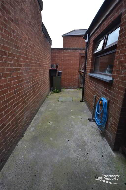 Photo 14 of 44 Beechmount Avenue, Belfast