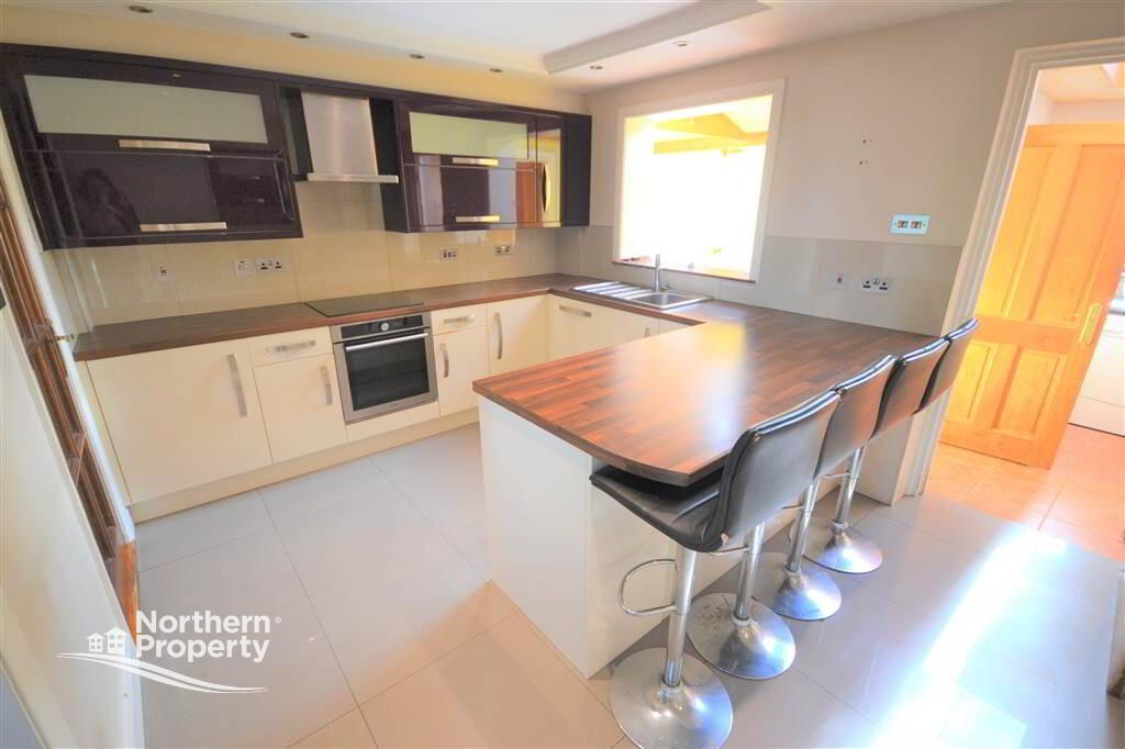 Photo 8 of 148 Divis Street, Belfast