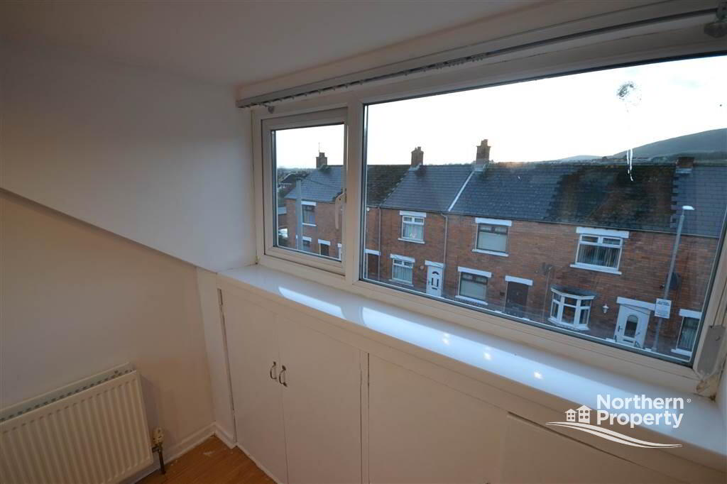 Photo 8 of 49 Iris Drive, Belfast
