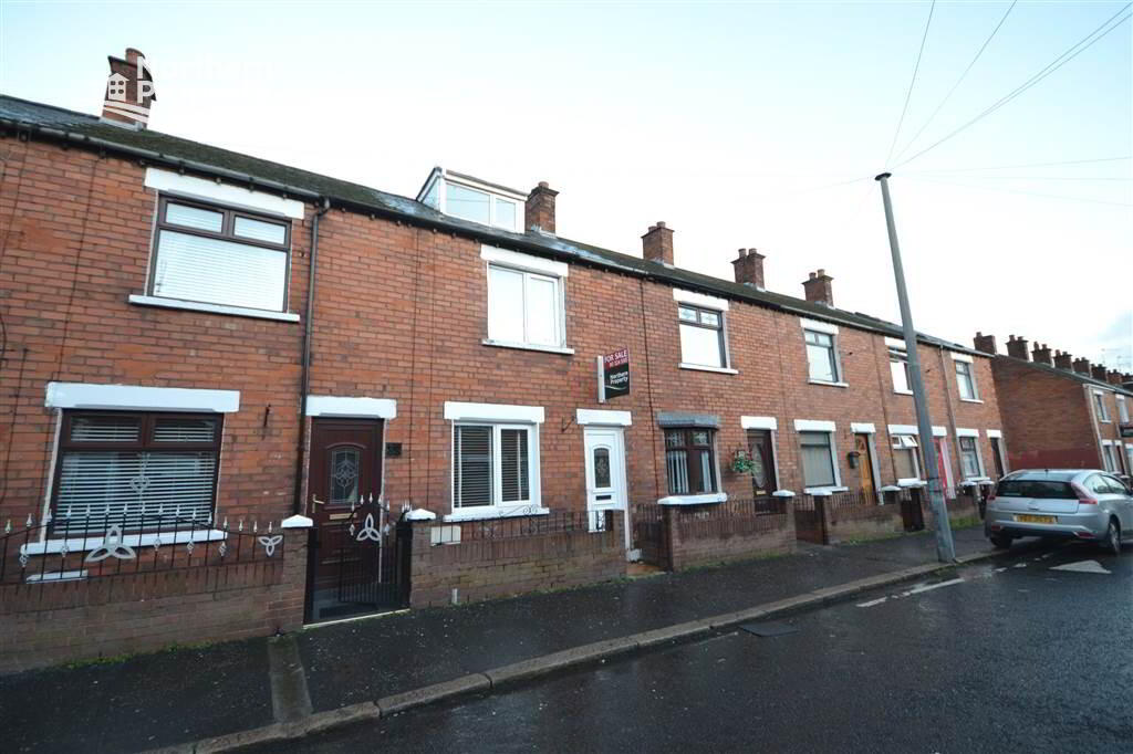 Photo 2 of 49 Iris Drive, Belfast