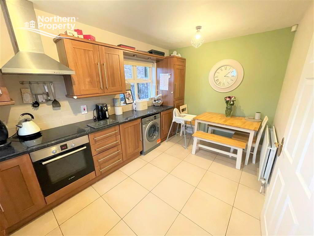 Photo 4 of 92 Mount Eagles Glen, Dunmurry, Belfast