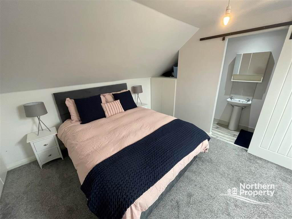 Photo 16 of 92 Mount Eagles Glen, Dunmurry, Belfast