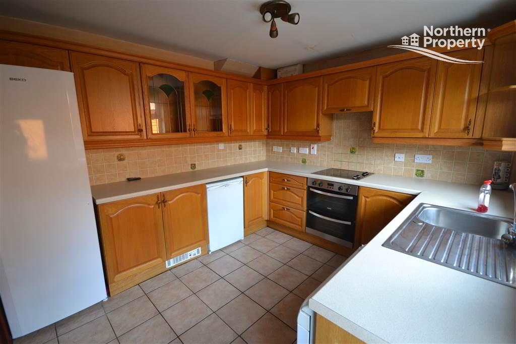 Photo 8 of 5 Lake Glen Drive, Andersonstown, Belfast