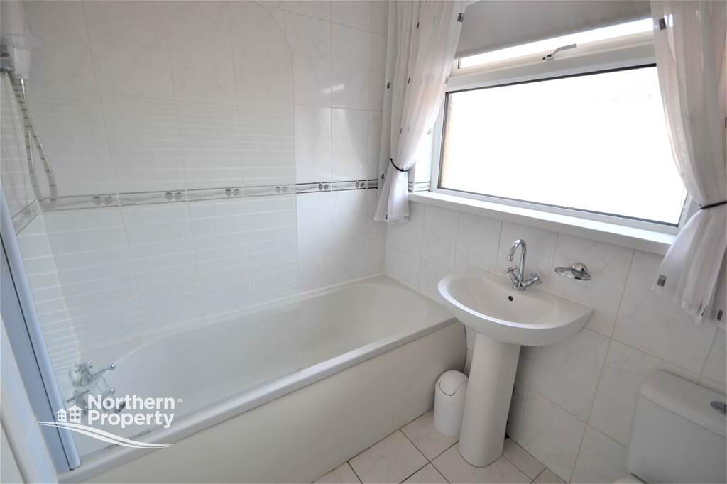 Photo 13 of 5 Lake Glen Drive, Andersonstown, Belfast