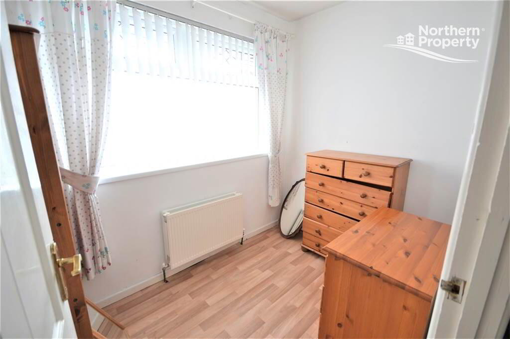 Photo 12 of 5 Lake Glen Drive, Andersonstown, Belfast
