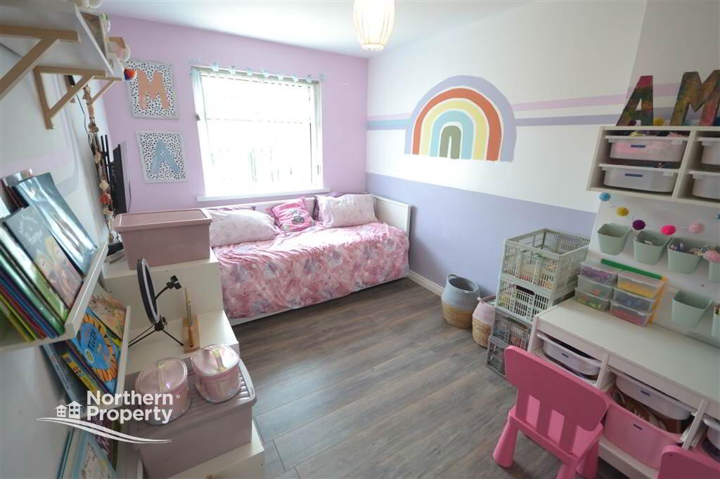 Photo 9 of 57 Lagmore Grove, Dunmurry, Belfast