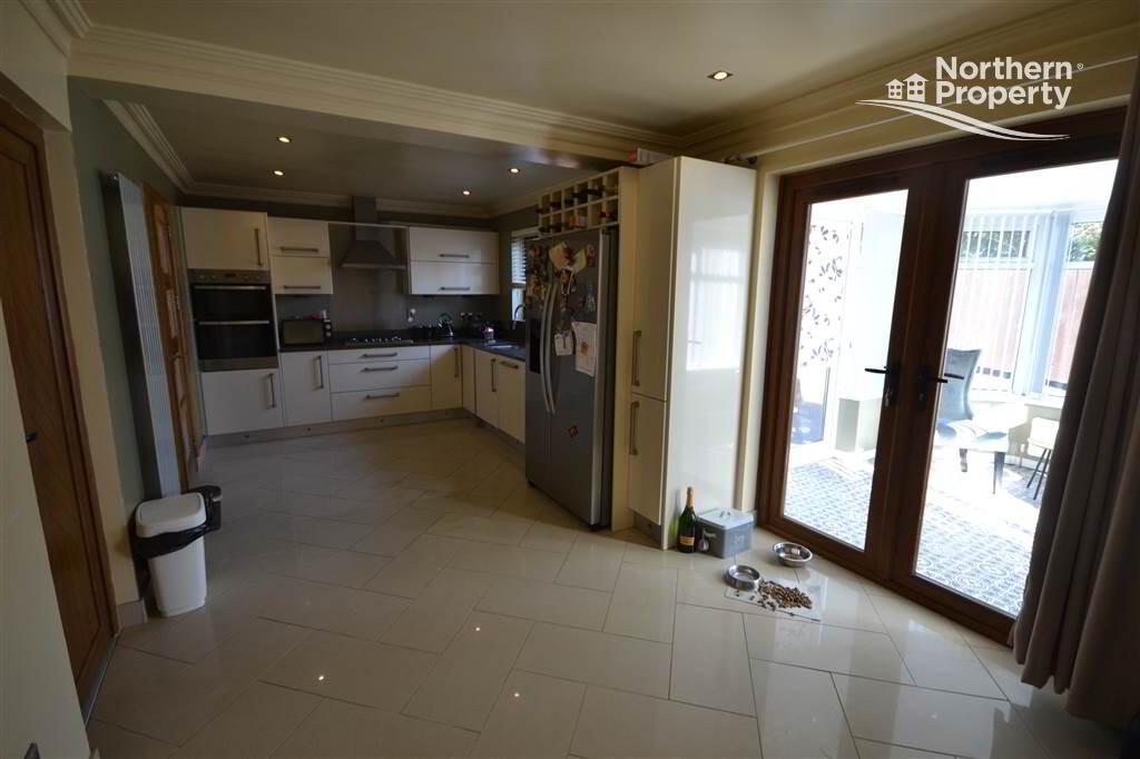 Photo 7 of 19 Hawthorn Hill, Hannahstown, Belfast