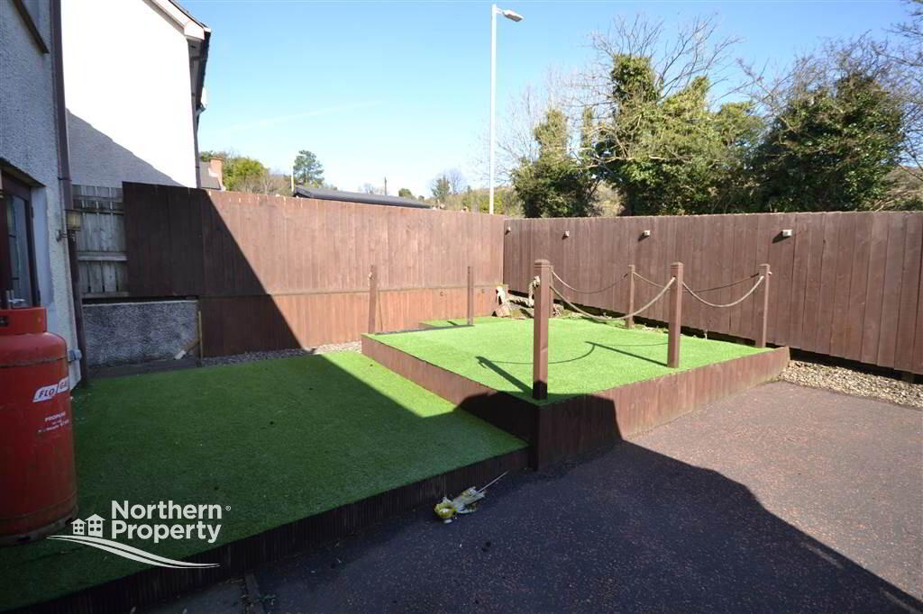 Photo 11 of 19 Hawthorn Hill, Hannahstown, Belfast