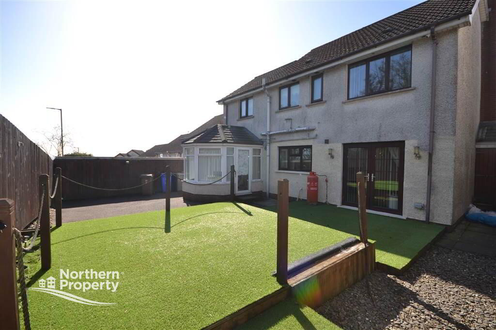 Photo 13 of 19 Hawthorn Hill, Hannahstown, Belfast