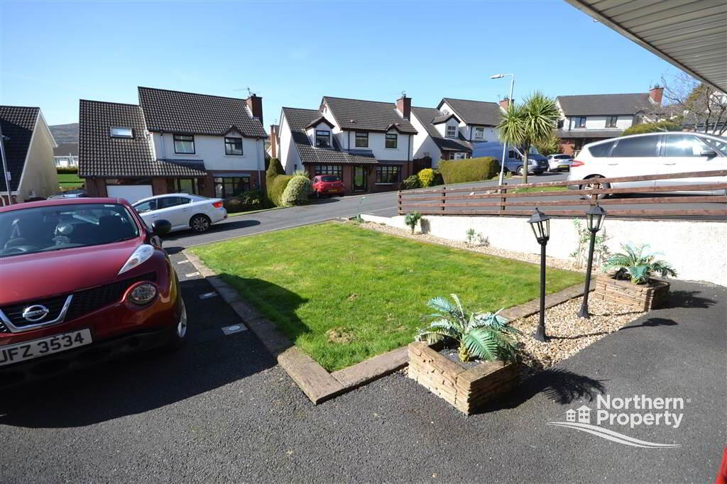 Photo 23 of 19 Hawthorn Hill, Hannahstown, Belfast