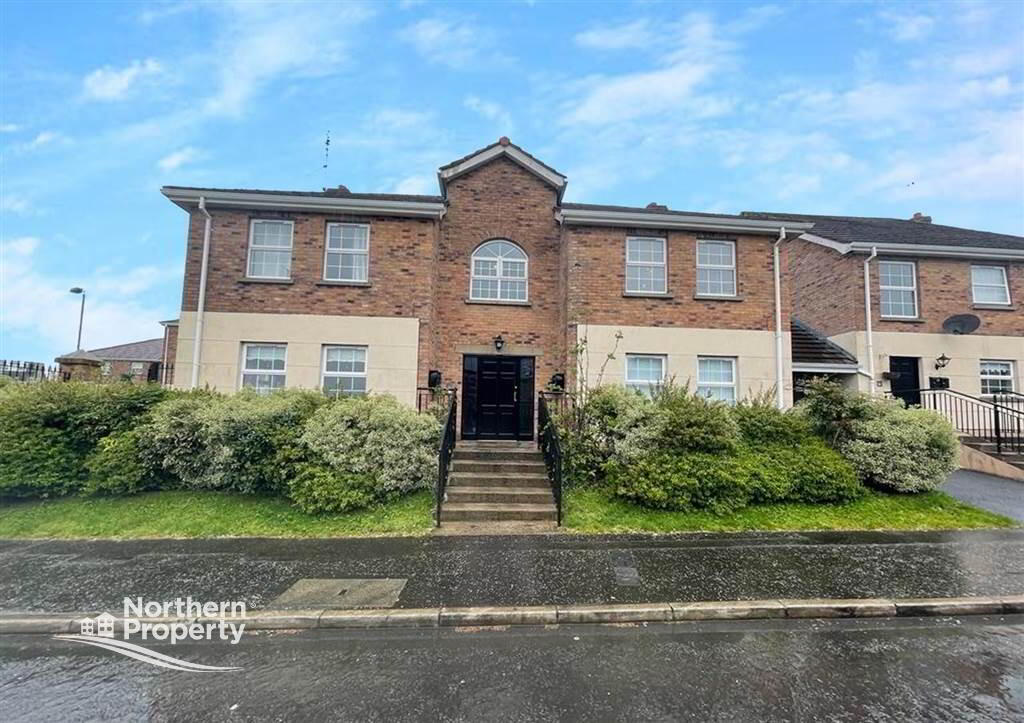 Photo 1 of 28 Mount Eagles Lodge, Dunmurry, Belfast