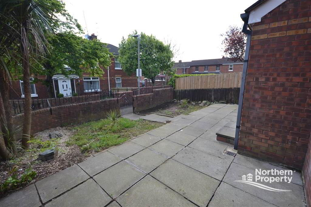 Photo 4 of 7 Waterford Way, Belfast