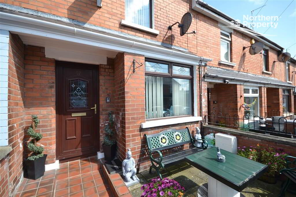 Photo 3 of 57 Clowney Street, Belfast