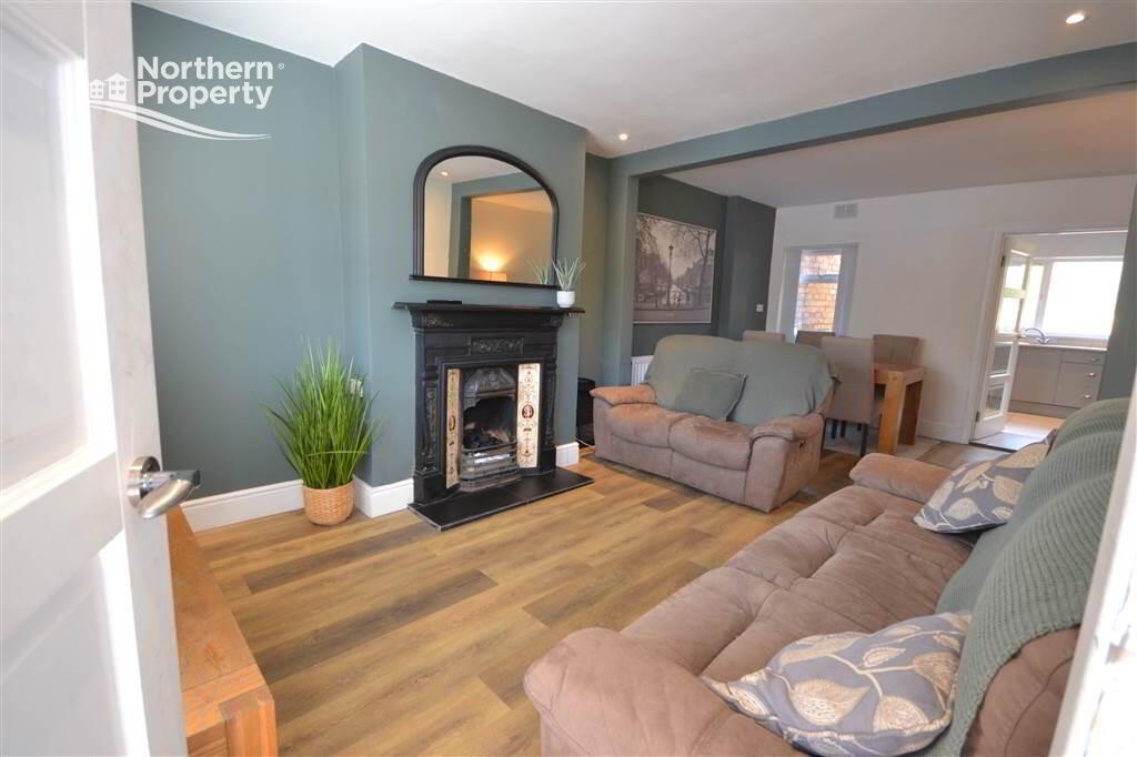 Photo 2 of 209 Alliance Avenue, Belfast