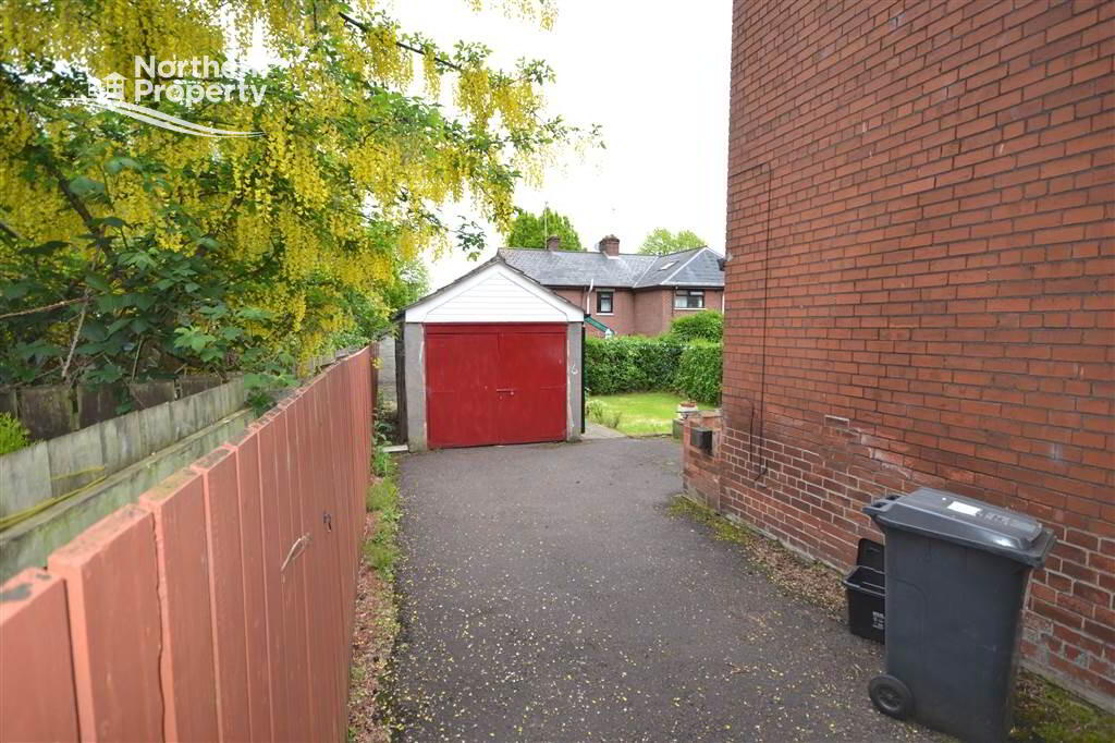 Photo 19 of 6 St James Avenue, Belfast