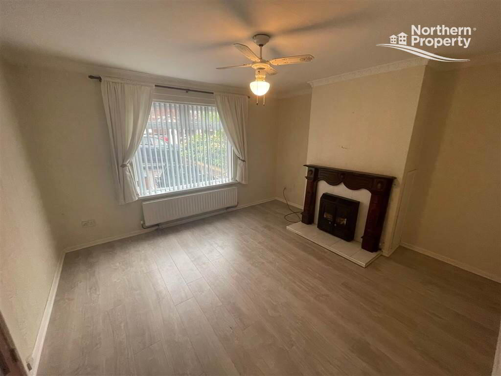 Photo 3 of 2 Cluain Mor Close, Belfast