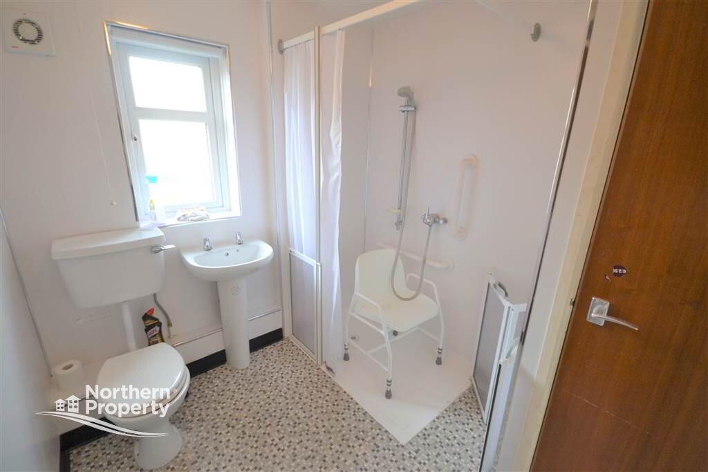 Photo 12 of 2 Cluain Mor Close, Belfast