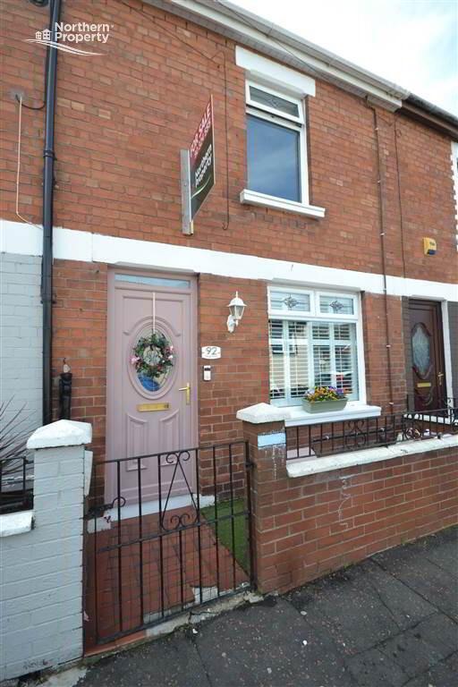 Photo 2 of 92 Iveagh Street, Belfast