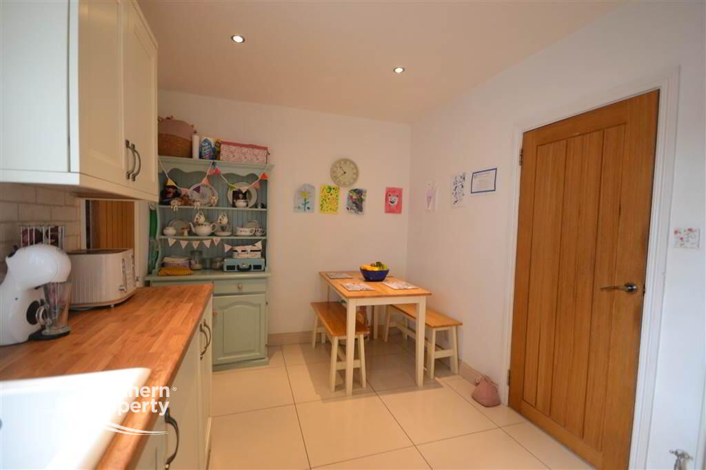 Photo 10 of 92 Iveagh Street, Belfast
