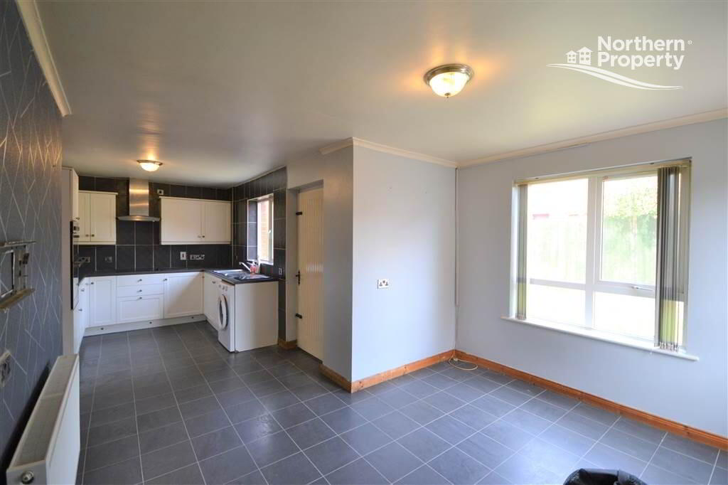 Photo 5 of 36 Oranmore Street, Belfast