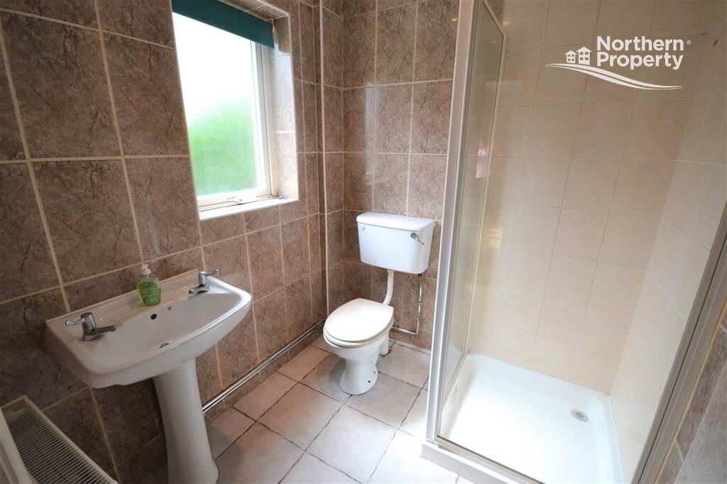 Photo 11 of 36 Oranmore Street, Belfast