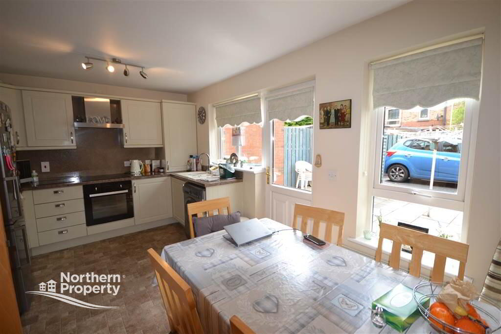 Photo 7 of 14 Oranmore Street, Belfast