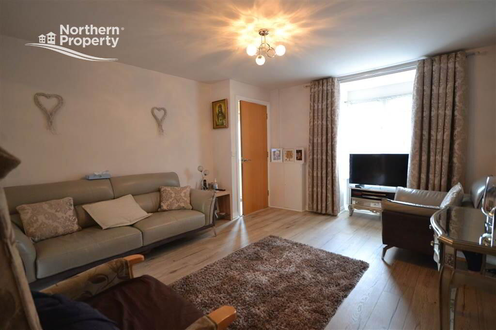Photo 4 of 14 Oranmore Street, Belfast