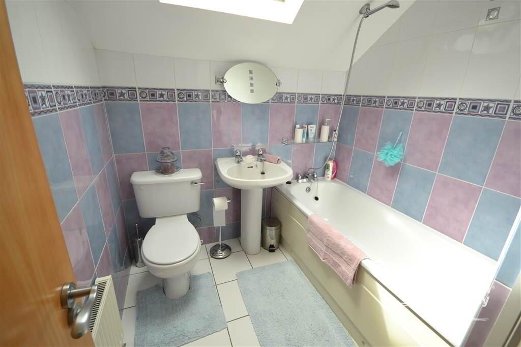Photo 14 of 14 Oranmore Street, Belfast
