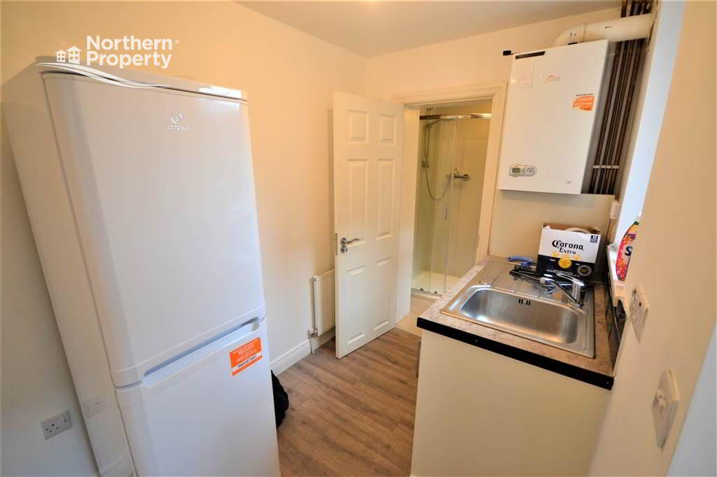 Photo 5 of 23 Marsden Gardens, Belfast