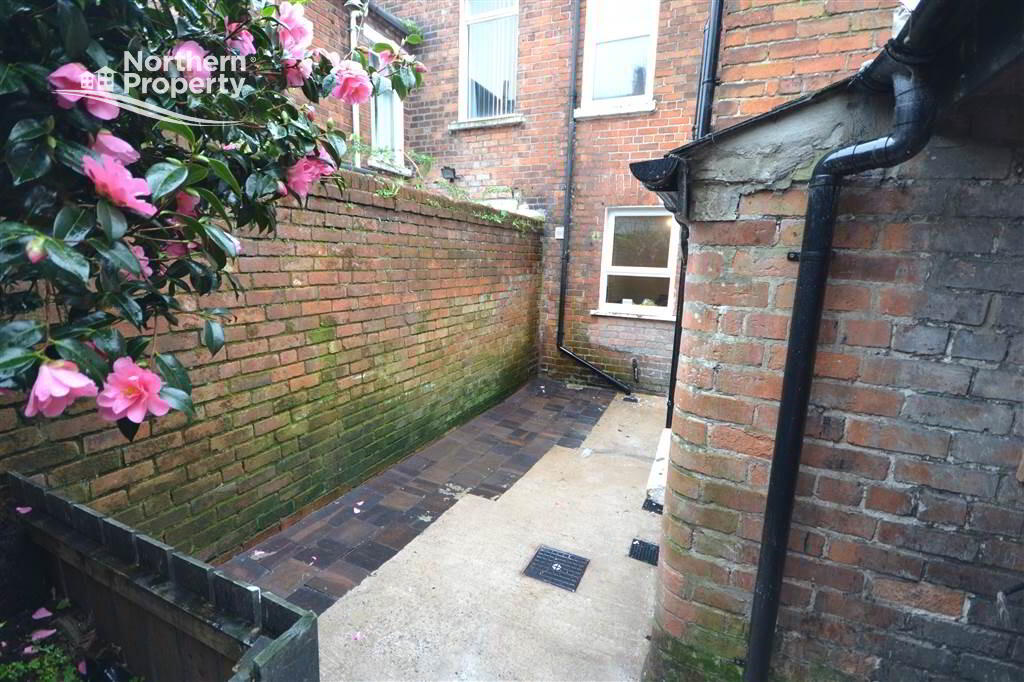 Photo 13 of 23 Marsden Gardens, Belfast