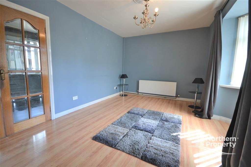Photo 5 of 48 Navan Green, Belfast