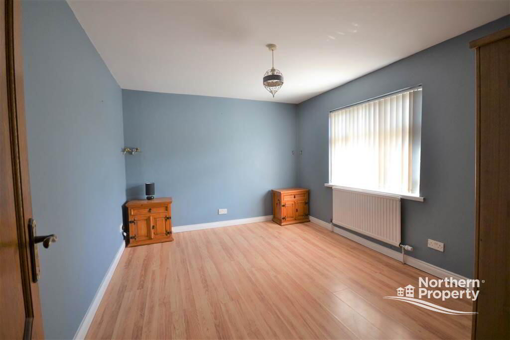 Photo 13 of 48 Navan Green, Belfast