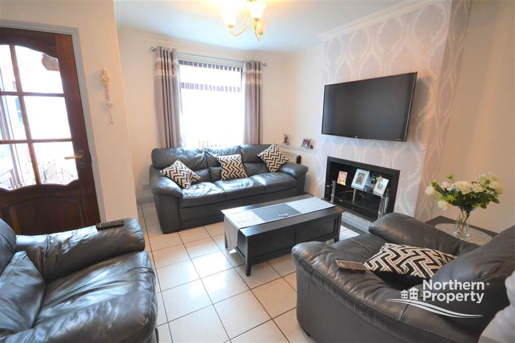 Photo 3 of 19 Nansen Street, Belfast