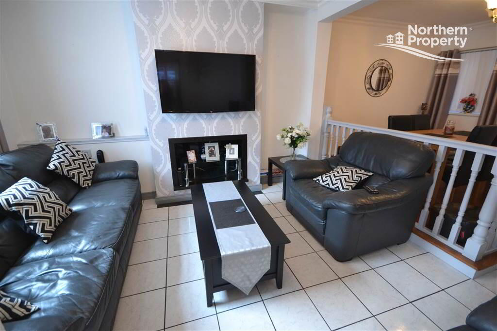 Photo 5 of 19 Nansen Street, Belfast