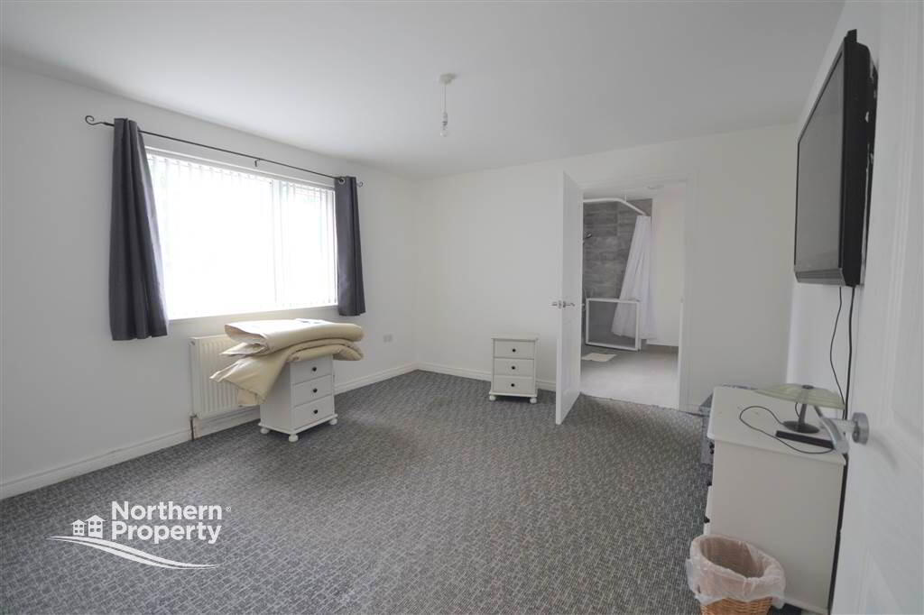 Photo 7 of 11 Laburnum Green, Dunmurry, Belfast