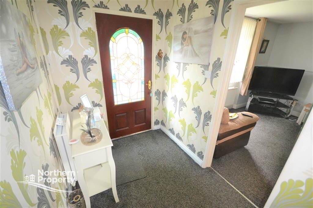Photo 2 of 11 Laburnum Green, Dunmurry, Belfast