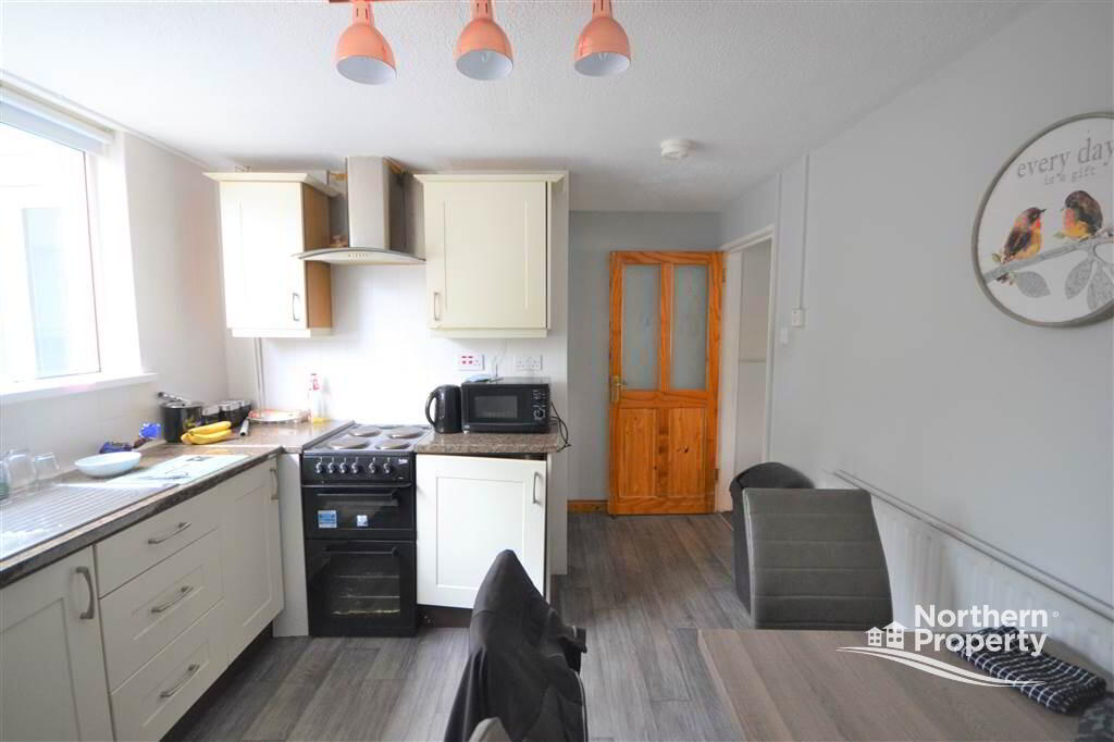 Photo 5 of 11 Laburnum Green, Dunmurry, Belfast