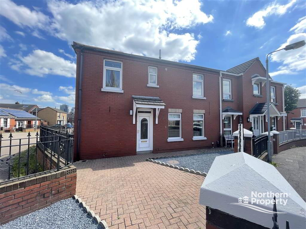 Photo 2 of 6 Lisfaddan Crescent, Belfast