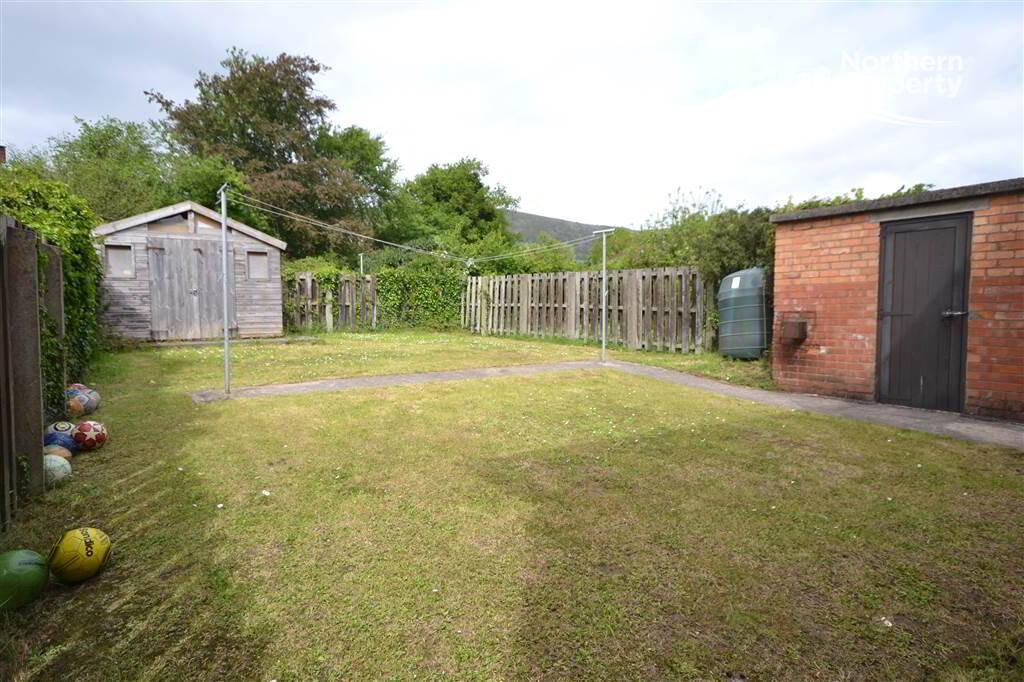 Photo 12 of 158 Bingnian Drive, Belfast