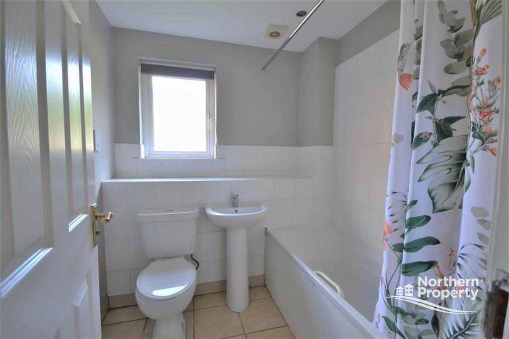Photo 7 of Apt 2 15, St. Annes Road, Blacks Road, Belfast