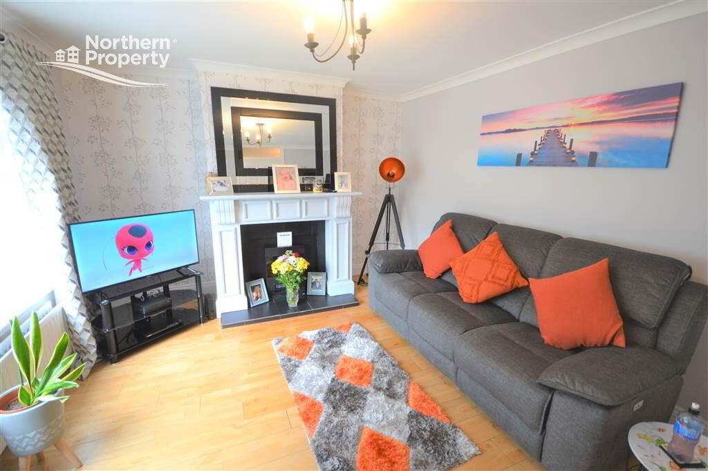 Photo 4 of 15 Glencolin Drive, Belfast