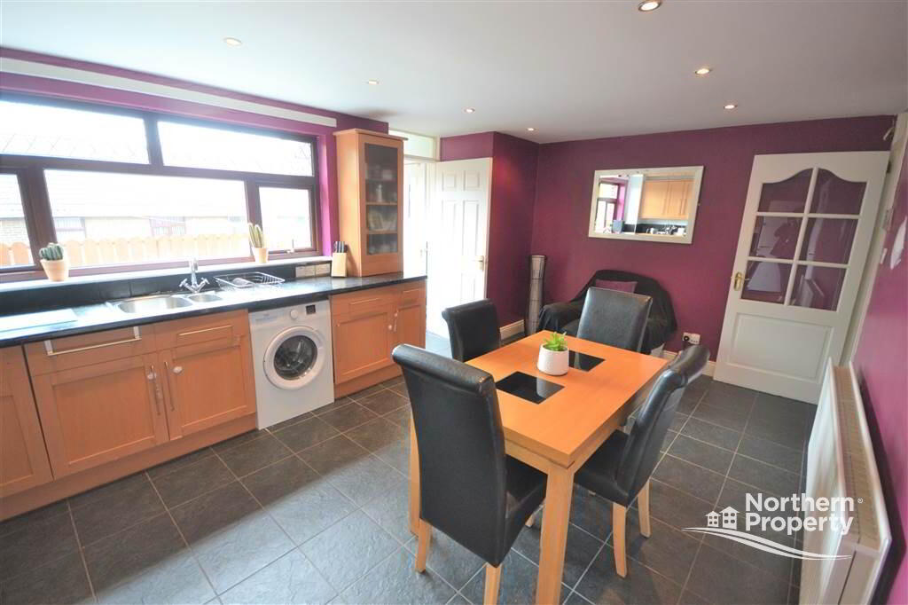 Photo 7 of 15 Glencolin Drive, Belfast