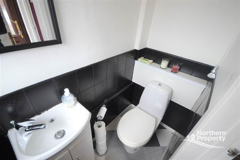 Photo 8 of 15 Glencolin Drive, Belfast