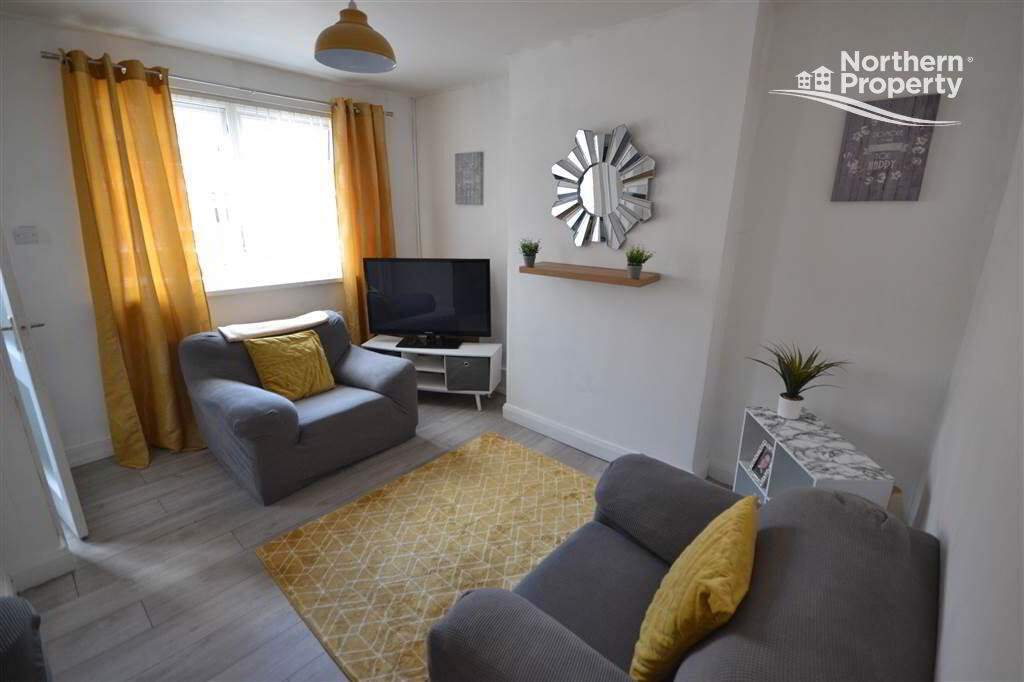 Photo 2 of 18 Beechmount Crescent, Belfast