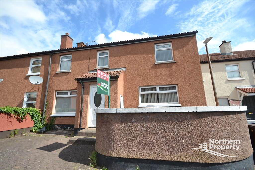 Photo 1 of 15 Closnamona Court, Belfast