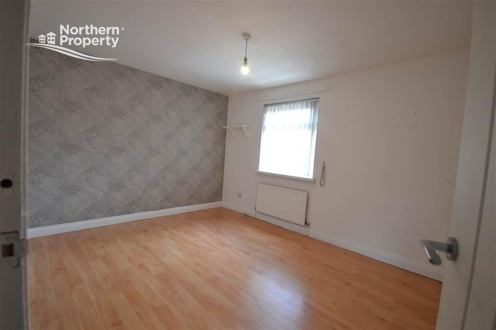 Photo 10 of 15 Closnamona Court, Belfast