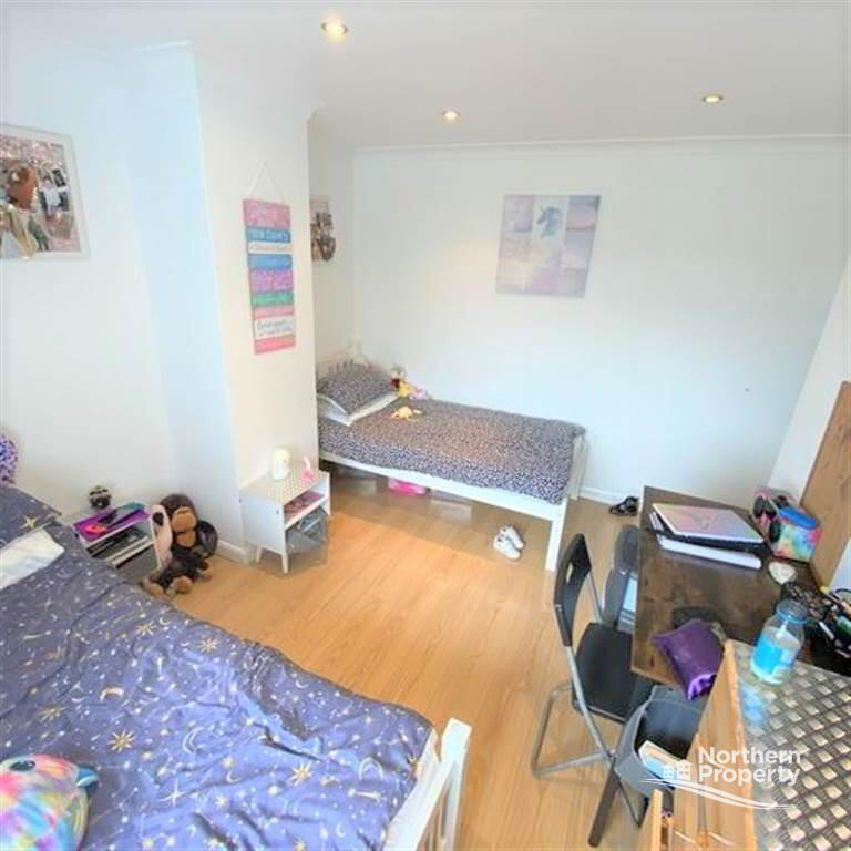 Photo 10 of 9 Corrina Avenue, Dunmurry, Belfast