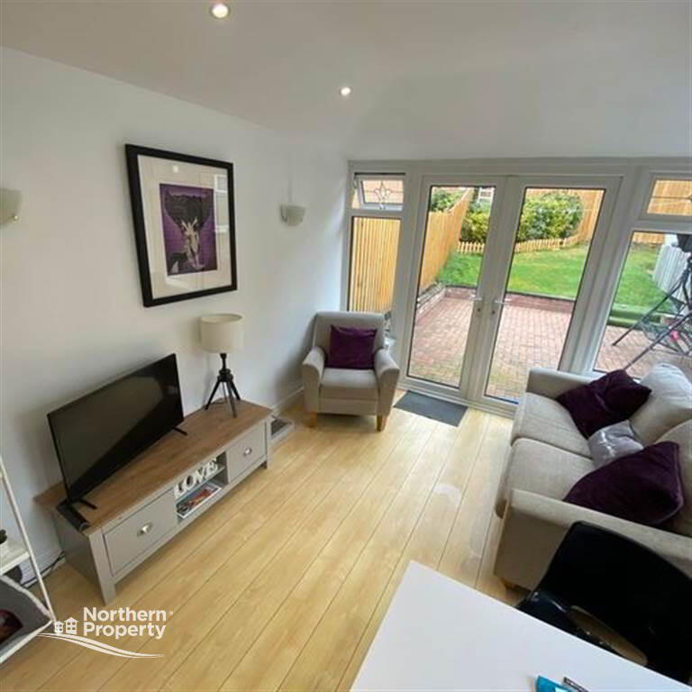 Photo 6 of 9 Corrina Avenue, Dunmurry, Belfast